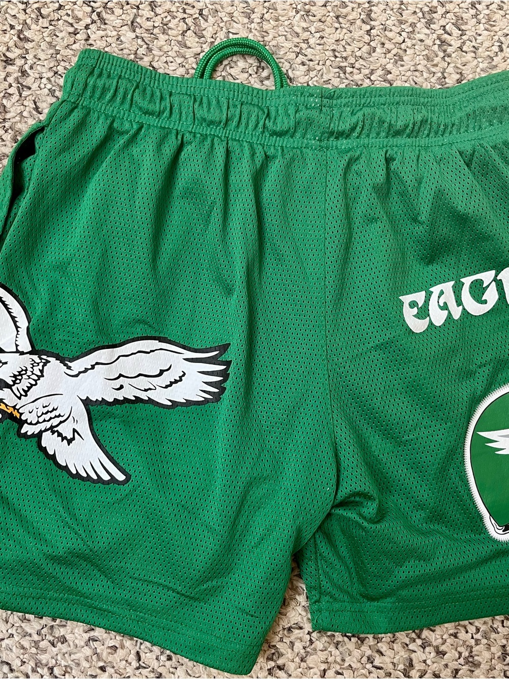 Aeropostale Philadelphia Eagles Men’s 6” Mesh Kelly Green Athletic Shorts Small - Picture 2 of 4